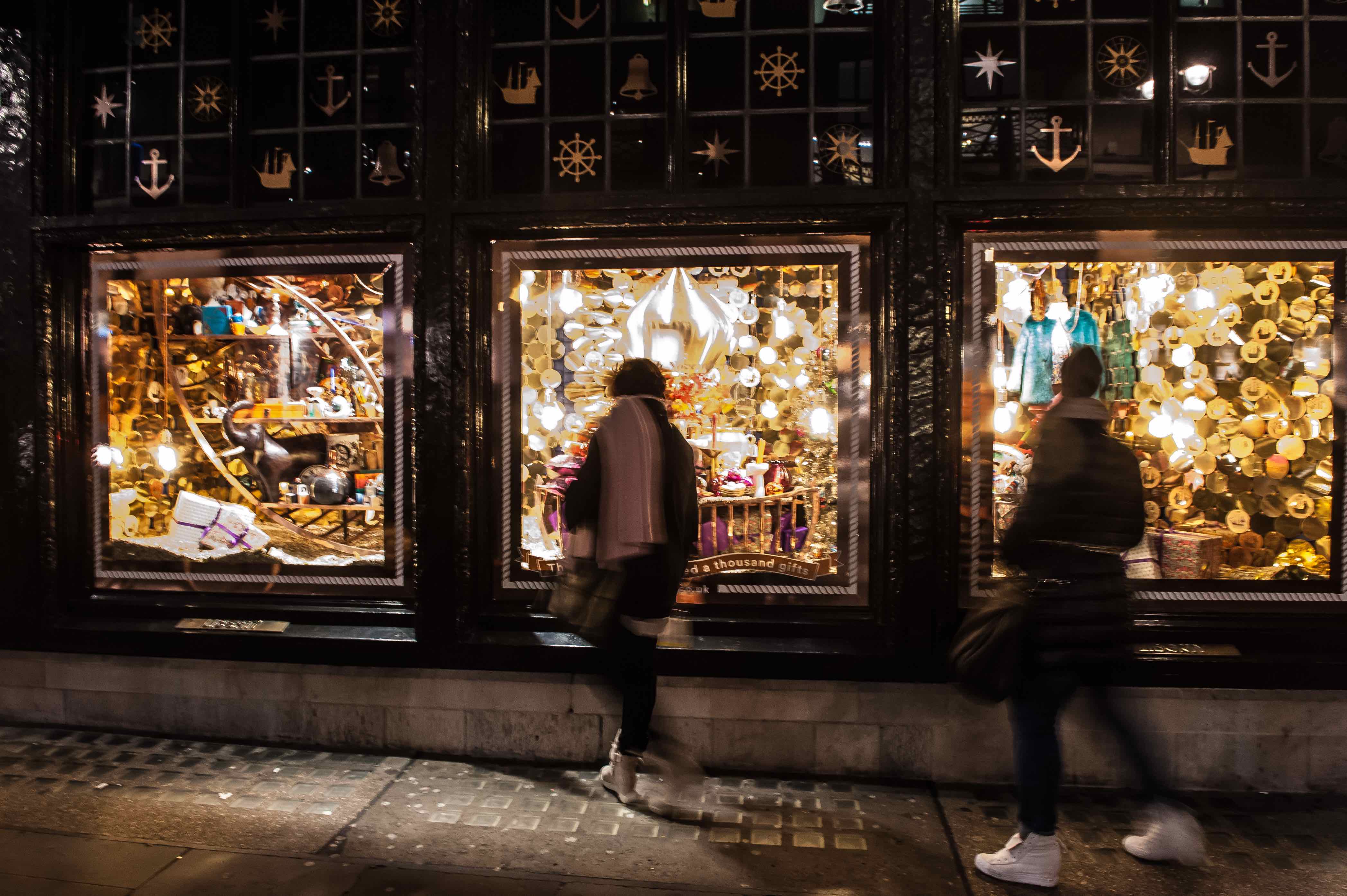 Liberty Christmas Windows Factorylux EcoFilament Bulbs