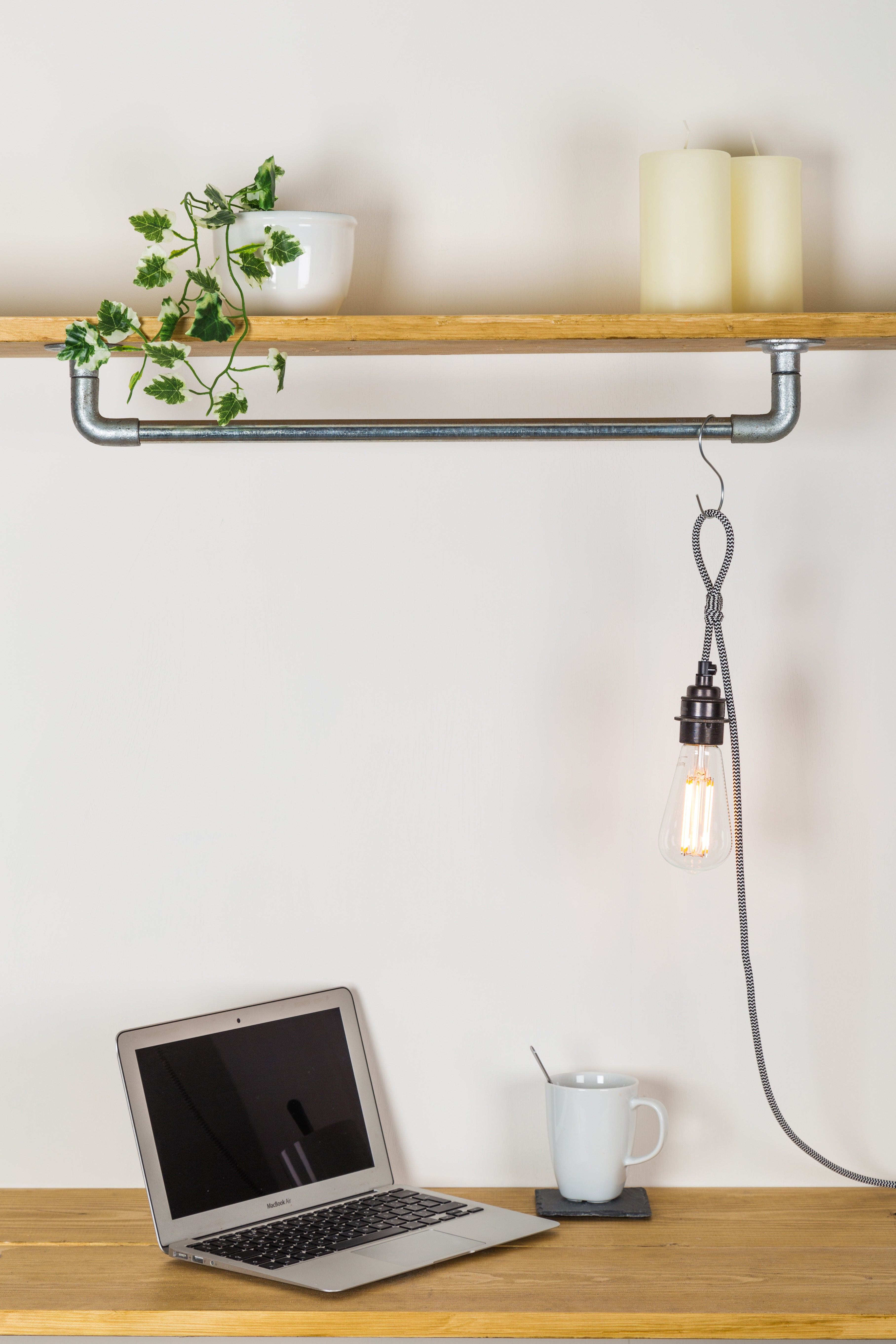 Studt Lighting - Simple Plug-in Light