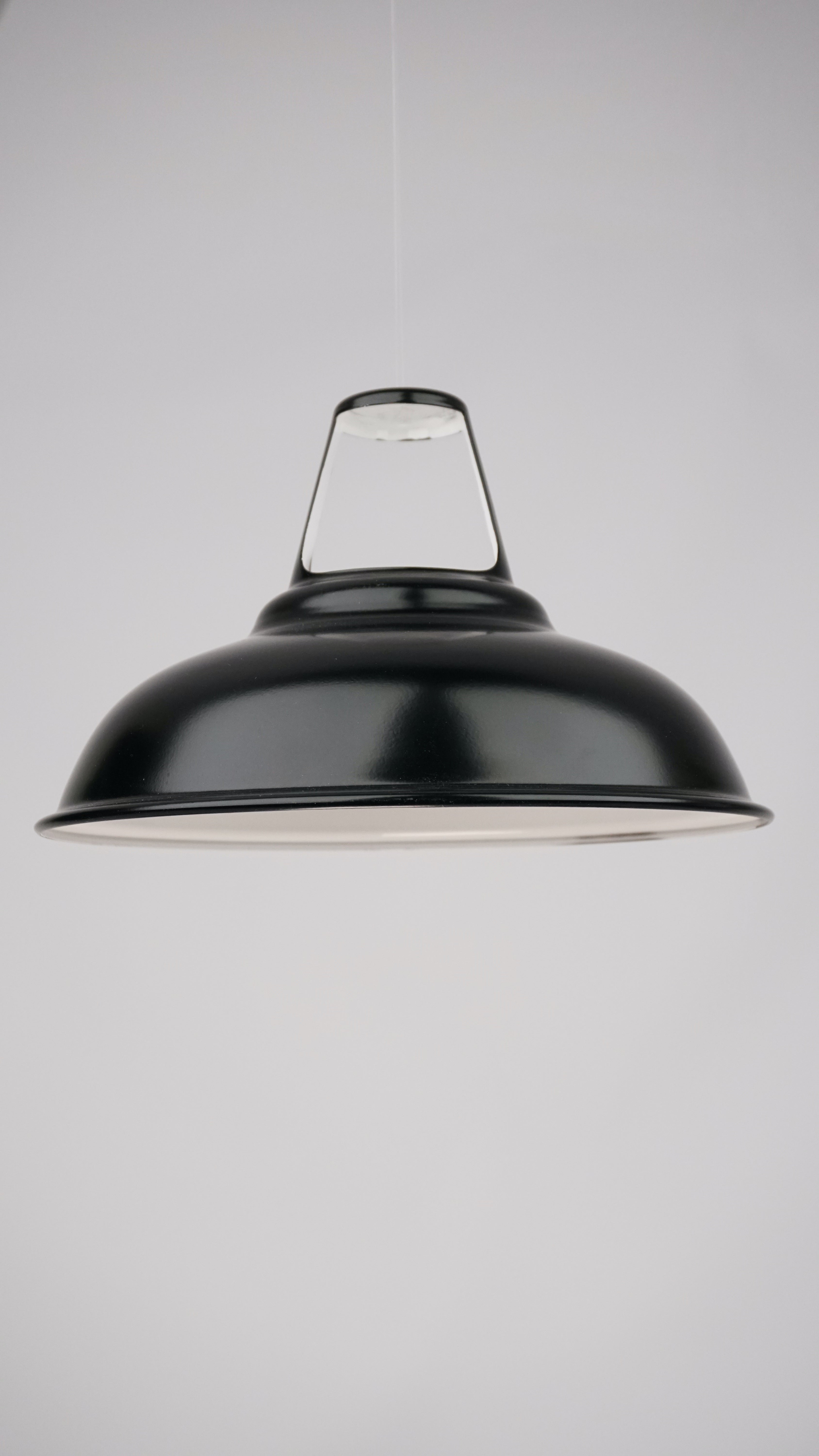 Gloss Black Coolicon B22 | 28cm | Worn Lighting