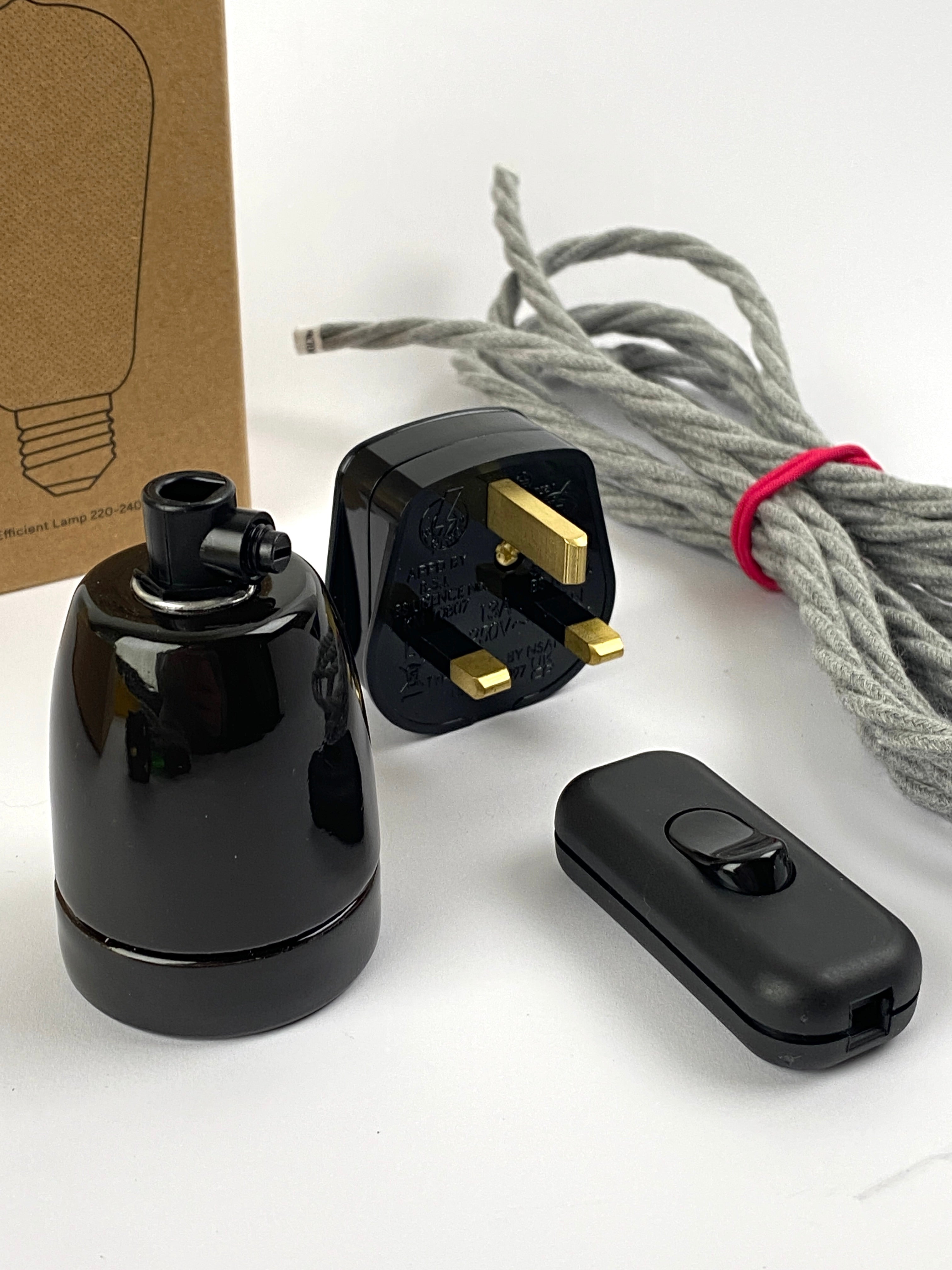 Gift Box: Black Ceramic Plug-In Light Kit