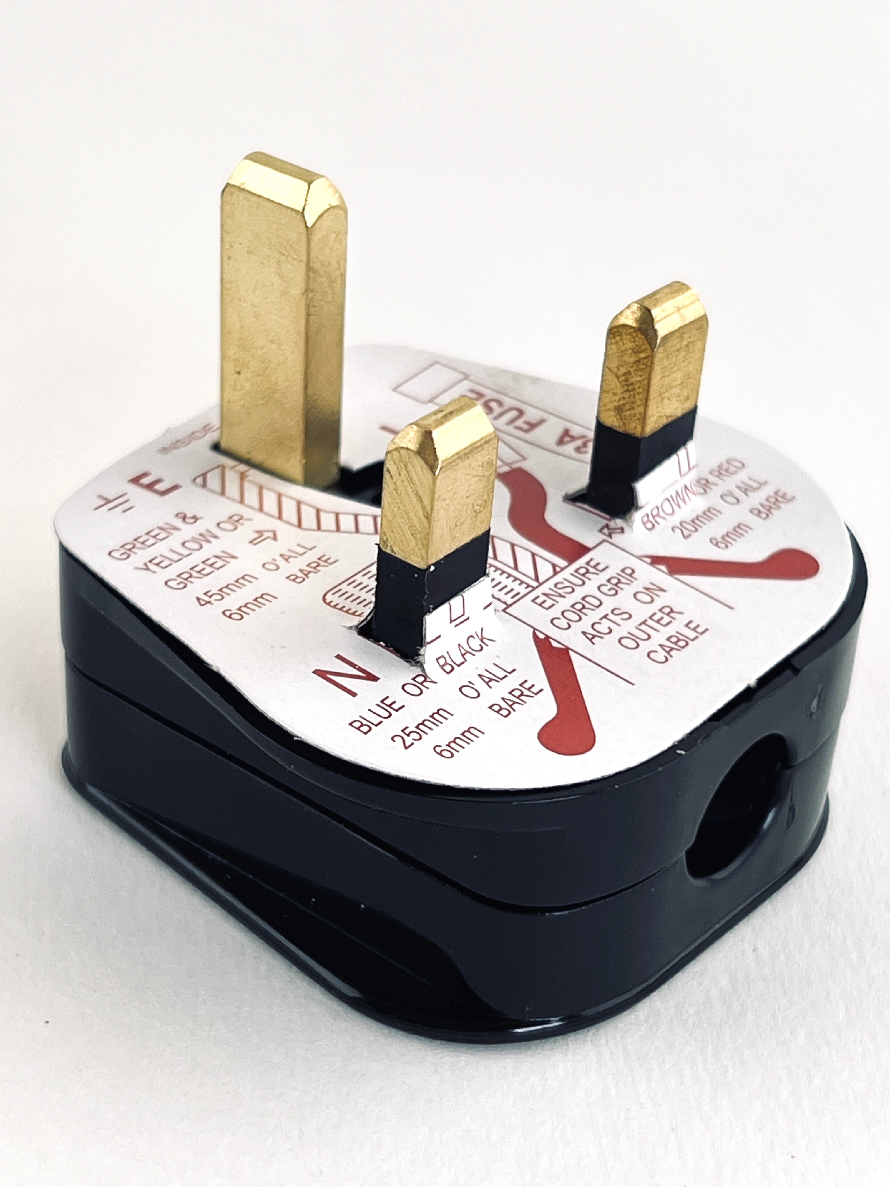 Plugs | Black & White