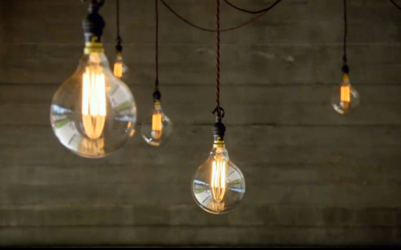 Grand Designs Thorne filament lightbulbs